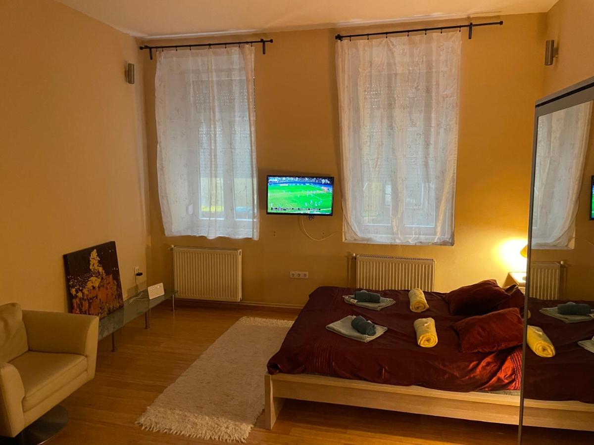 Budapest Clark Apartman ** Apartment Exterior photo